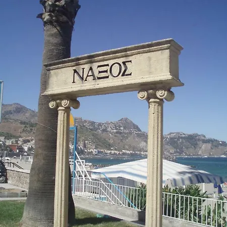 Al Sole Di Sicilia Giardini Naxos
