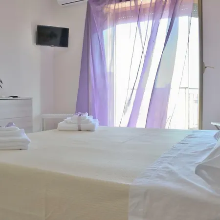 Al Sole Di Sicilia Bed and breakfast 4*