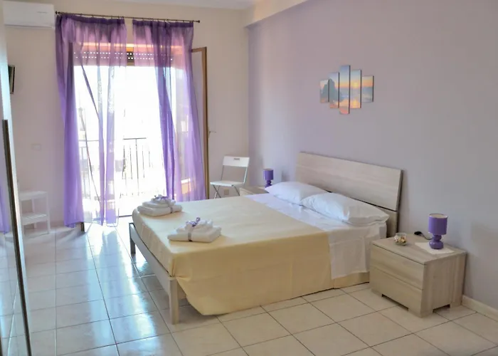 Al Sole Di Sicilia Bed & Breakfast