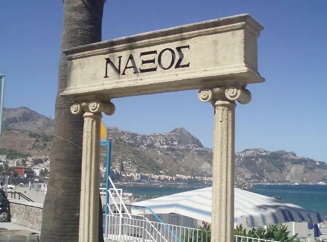 Al Sole Di Sicilia Giardini Naxos